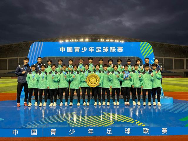 https, yid, 代足球少年