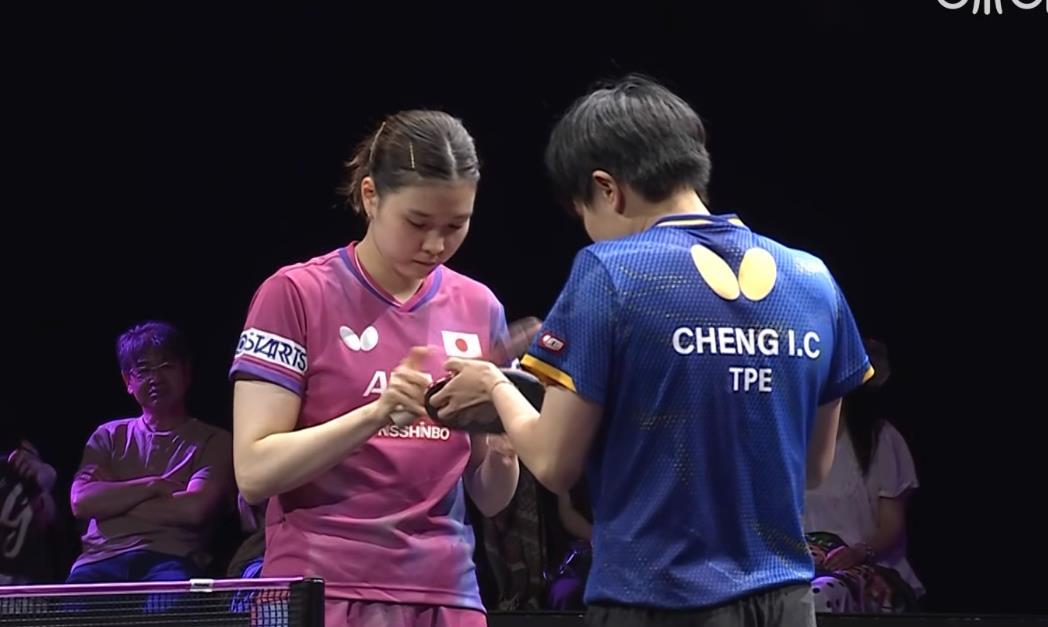 拿到赛点, 香直落三局