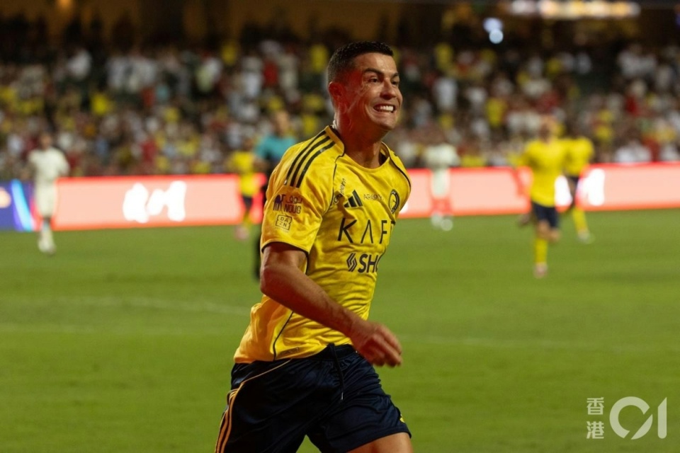 AA, 踩单车过人, pwWcm AA, 踩单车过人, pwWcm