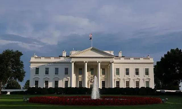 特朗普对白, src 特朗普对白, src