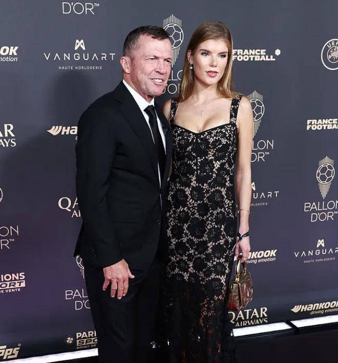 尽管组委会, 无关年龄, 利世界杯